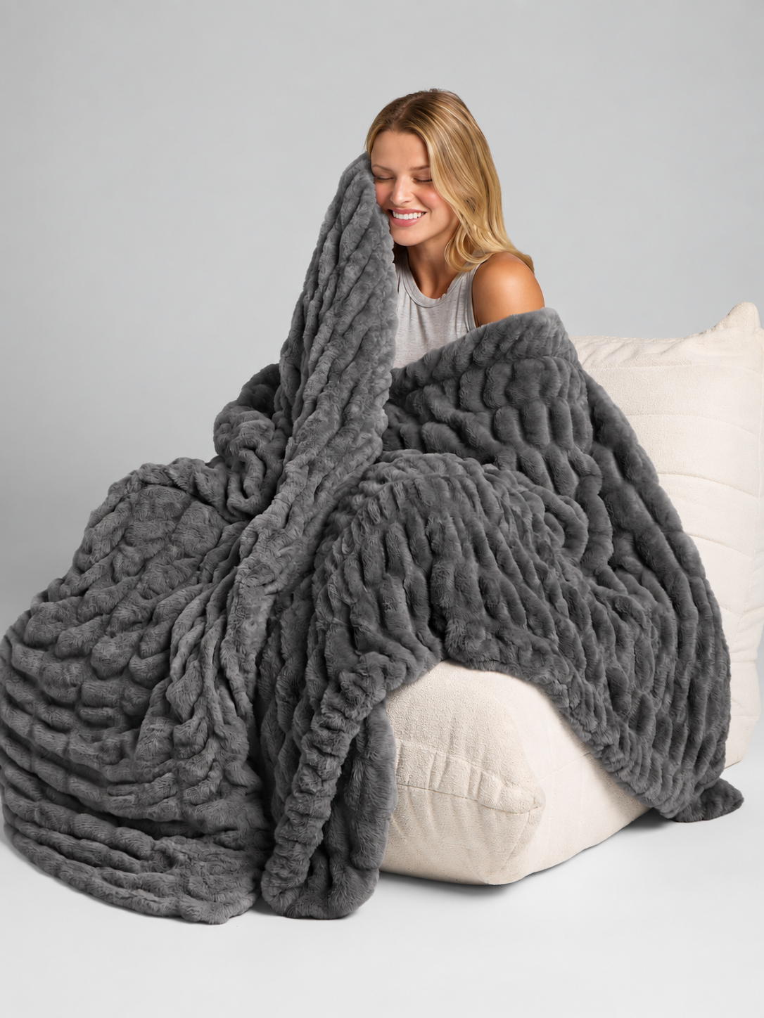Dreamer Blanket - Charcoal Gray